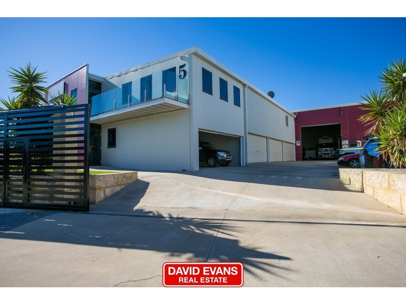 5 Bombardier Road, Wangara WA 6065