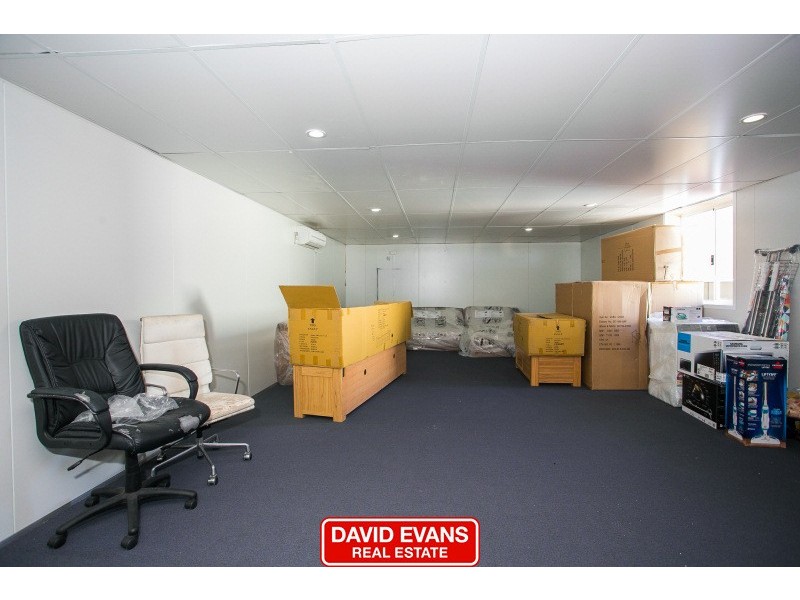 5 Bombardier Road, Wangara WA 6065