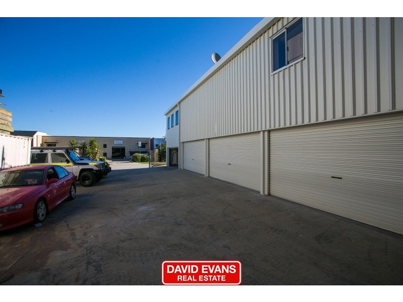 5 Bombardier Road, Wangara WA 6065