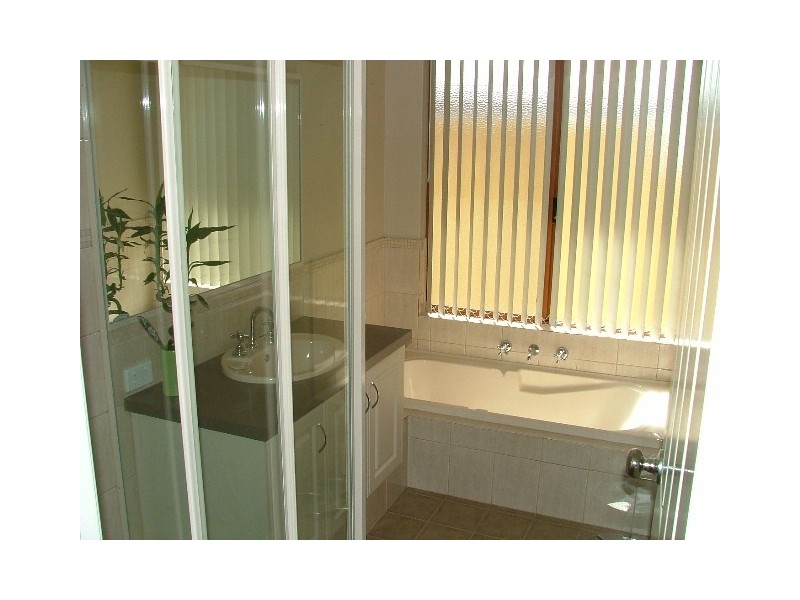 12 DA VINCI DRIVE, Tapping WA 6065