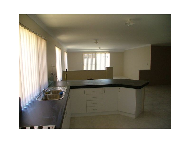 11 Lavally Way, Darch WA 6065