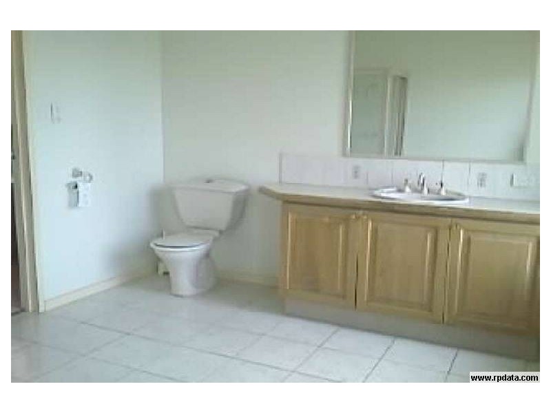 1 Rose Bay Court, Kallaroo WA 6025