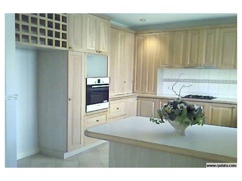 1 Rose Bay Court, Kallaroo WA 6025