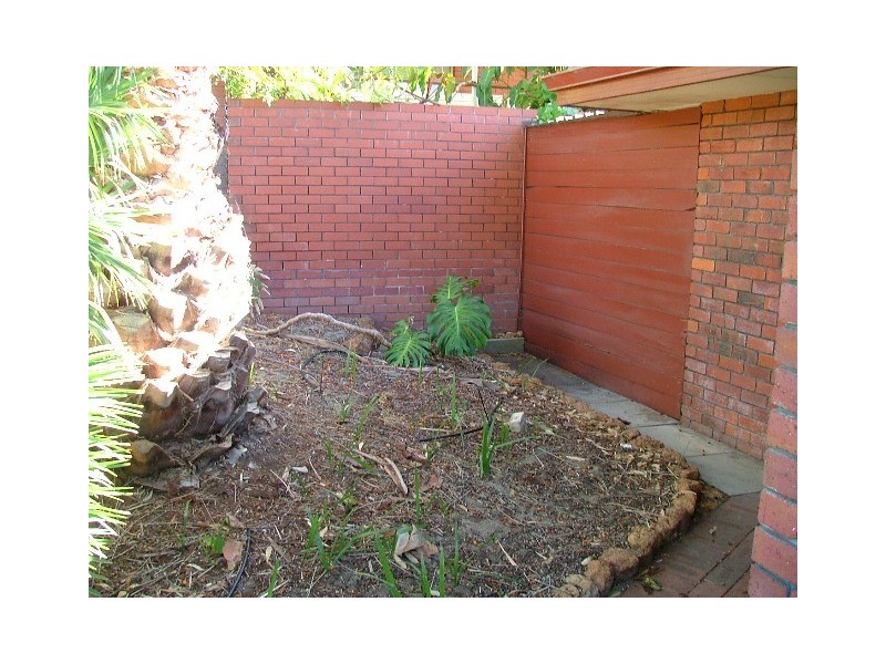 12 Civic Drive, Wanneroo WA 6065