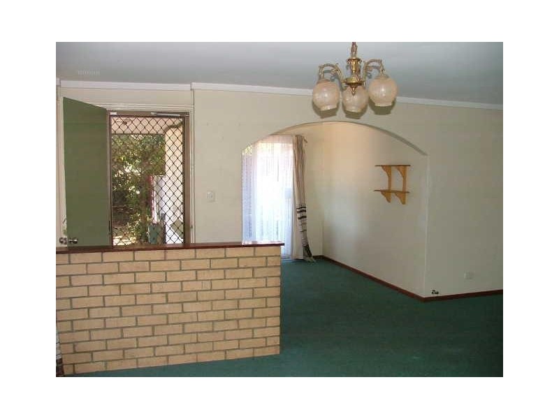 2 Monarch Court, Wanneroo WA 6065