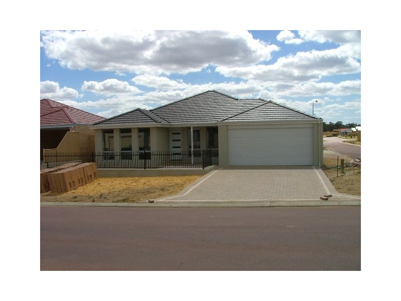 3A St Louis Ave, Hocking WA 6065