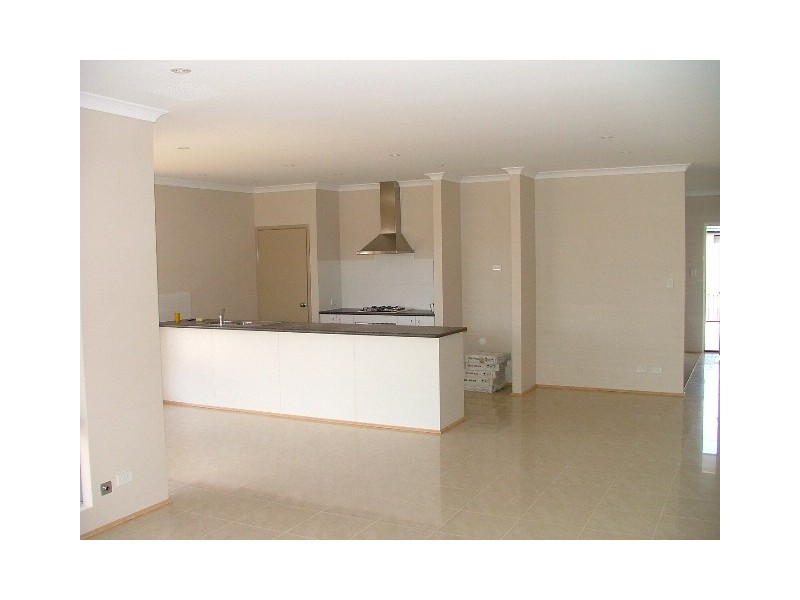 3A St Louis Ave, Hocking WA 6065