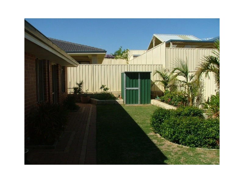 6 Brantwood Approach, Hocking WA 6065