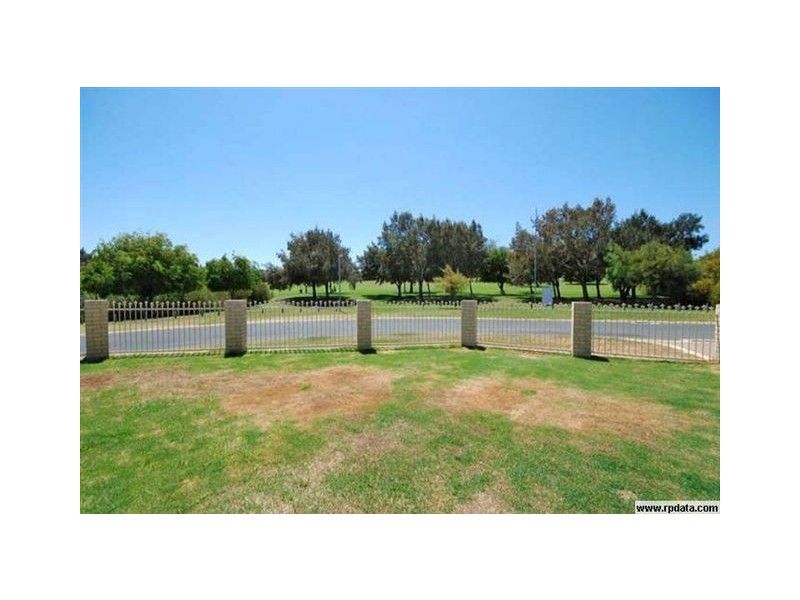 6A  Larkspur Place, Heathridge WA 6027