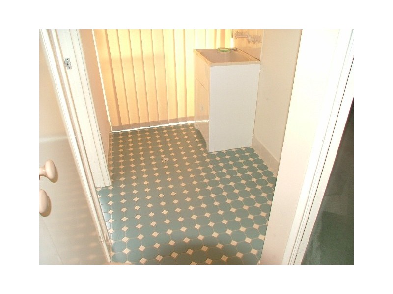 114B Ravenswood Drive, Nollamara WA 6061