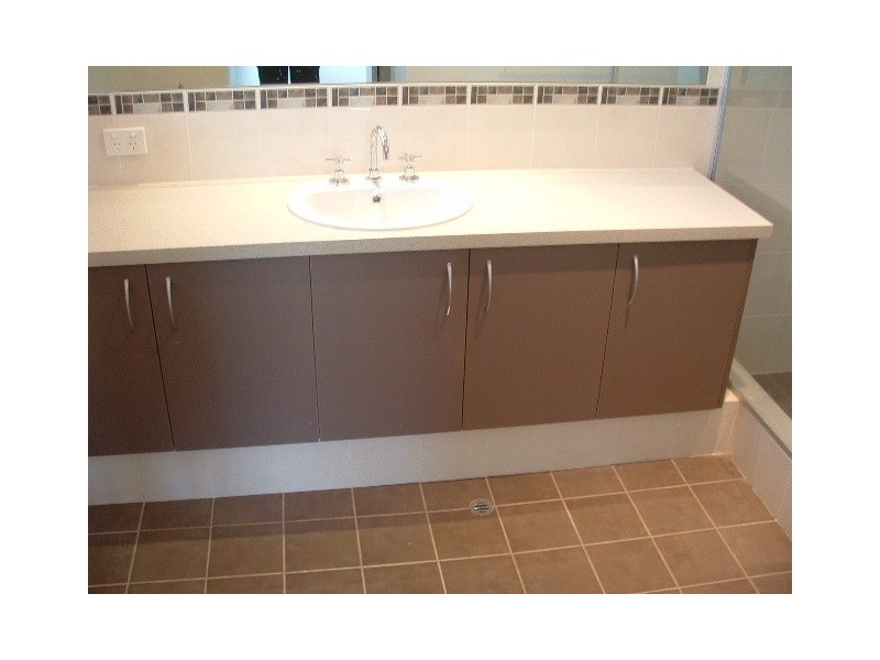 5 Dunster Road, Innaloo WA 6018