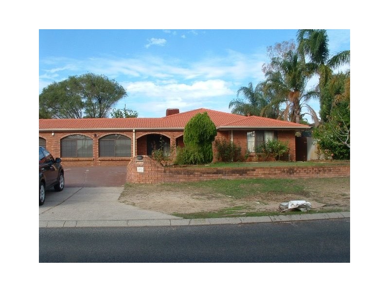 50 Woodward Circle, Marangaroo WA 6064