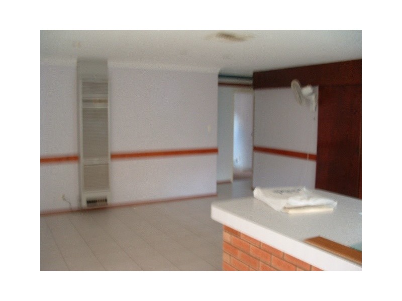 50 Woodward Circle, Marangaroo WA 6064