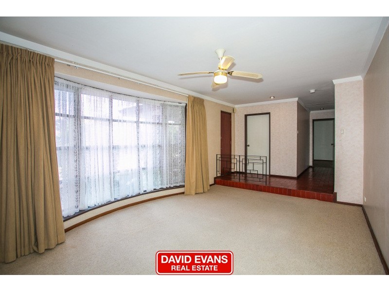 12 Civic Drive, Wanneroo WA 6065