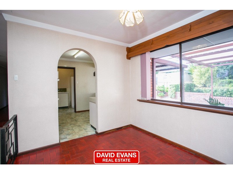 12 Civic Drive, Wanneroo WA 6065