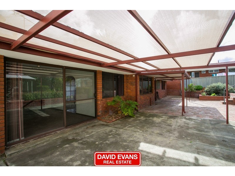 12 Civic Drive, Wanneroo WA 6065