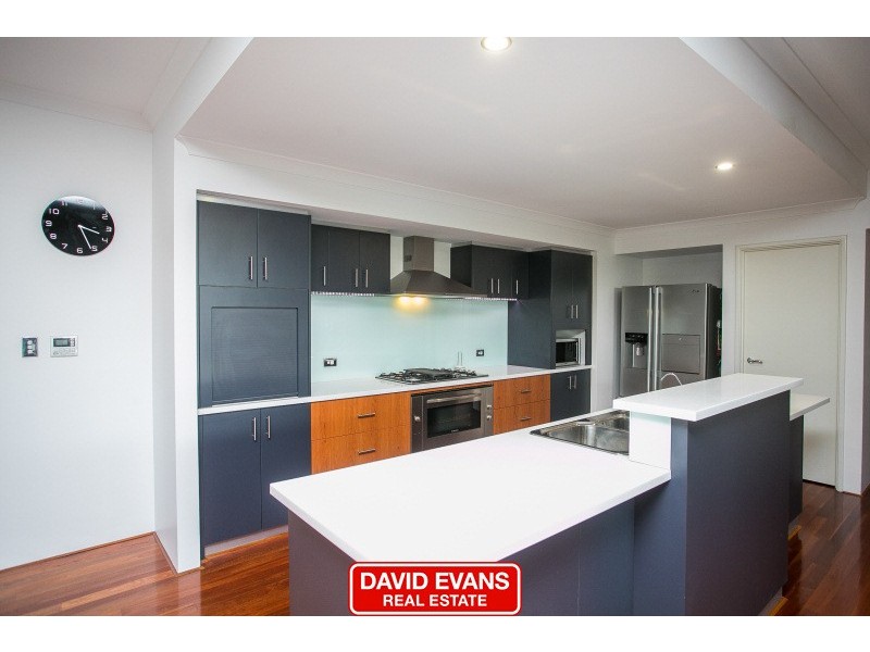 33 Kalinga Drive, Ellenbrook WA 6069