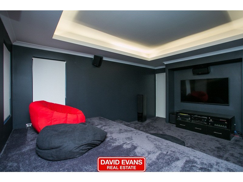 33 Kalinga Drive, Ellenbrook WA 6069