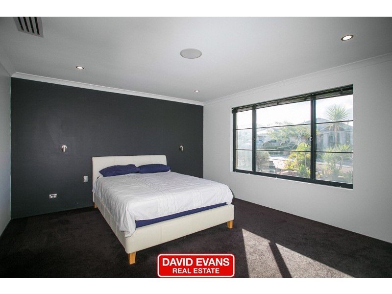 33 Kalinga Drive, Ellenbrook WA 6069