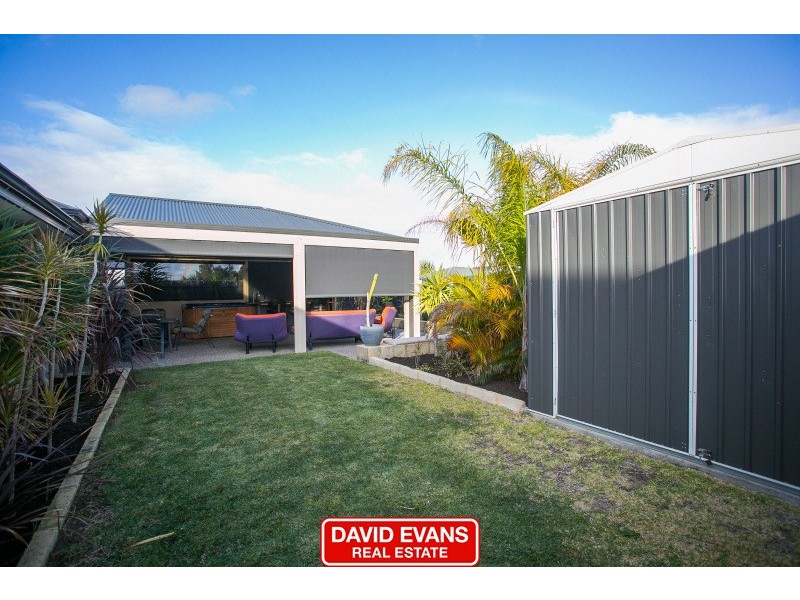 33 Kalinga Drive, Ellenbrook WA 6069
