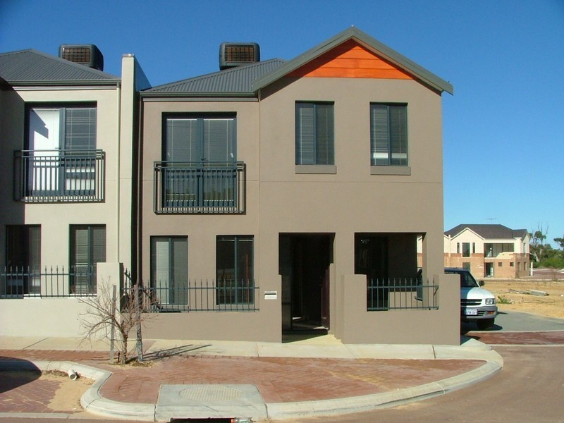 21B Hammersmith Court, Joondalup WA 6027