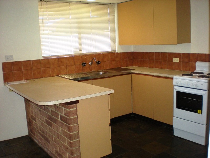 2 TRANBY COURT, Beldon WA 6027