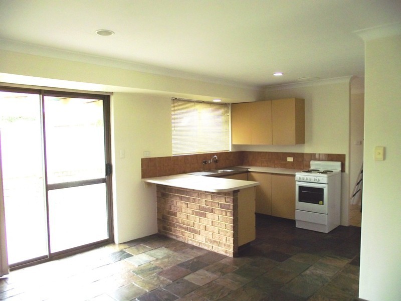 2 TRANBY COURT, Beldon WA 6027