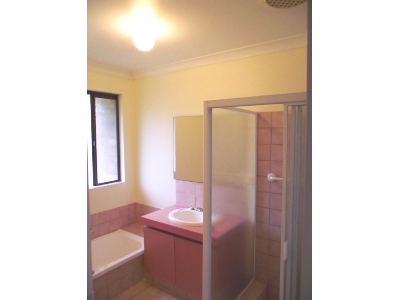 2 TRANBY COURT, Beldon WA 6027