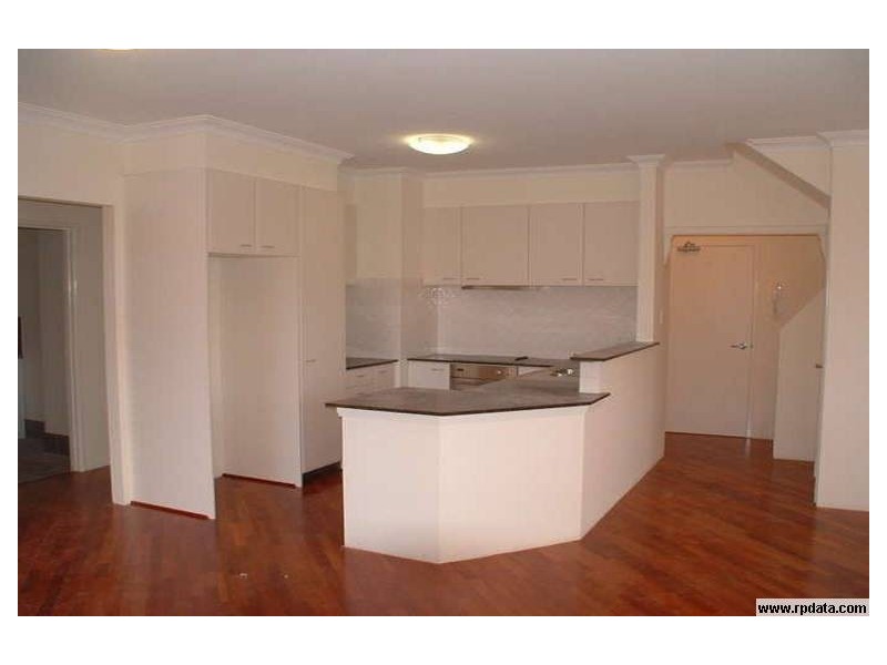 2/38 Grand Boulevard, Joondalup WA 6027