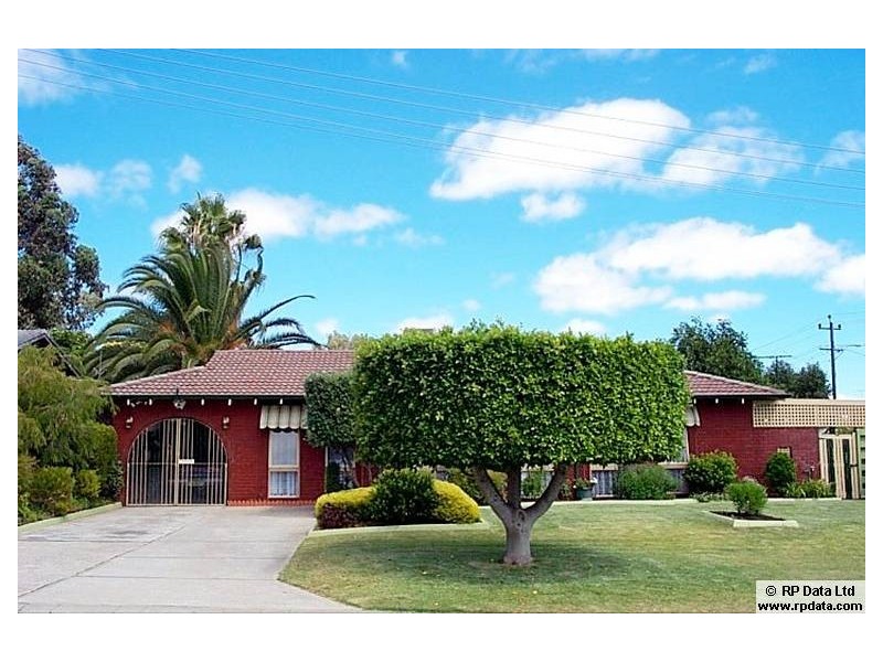 45 Pointer Way, Girrawheen WA 6064