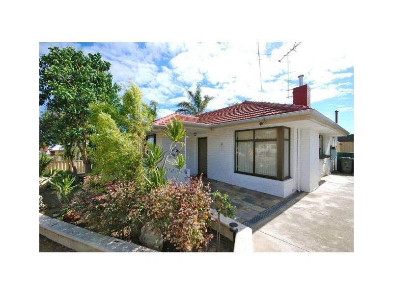 7 Hemsey Street, Balga WA 6061