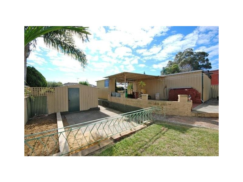 7 Hemsey Street, Balga WA 6061