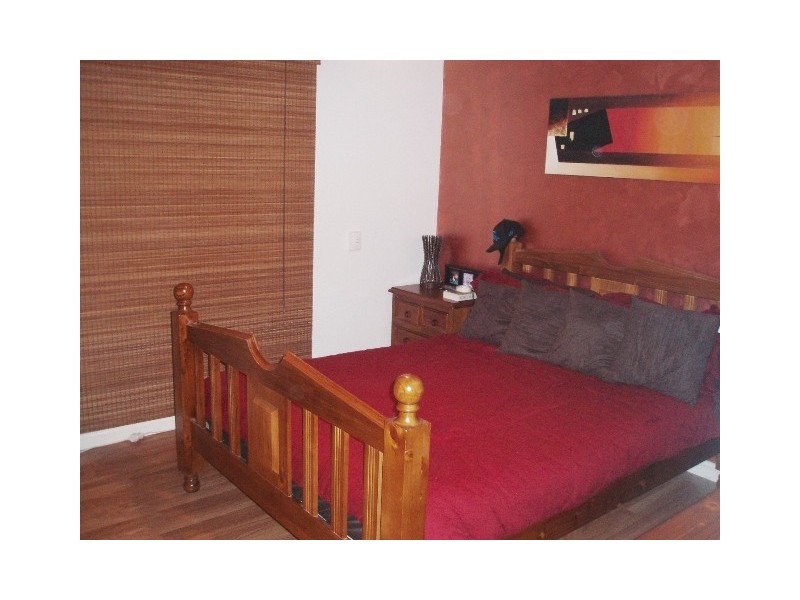 40 Tasman Road, Beldon WA 6027