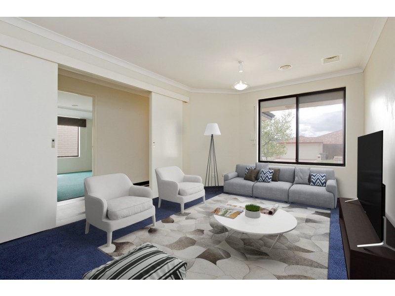 10 Appleby Drive, Darch WA 6065