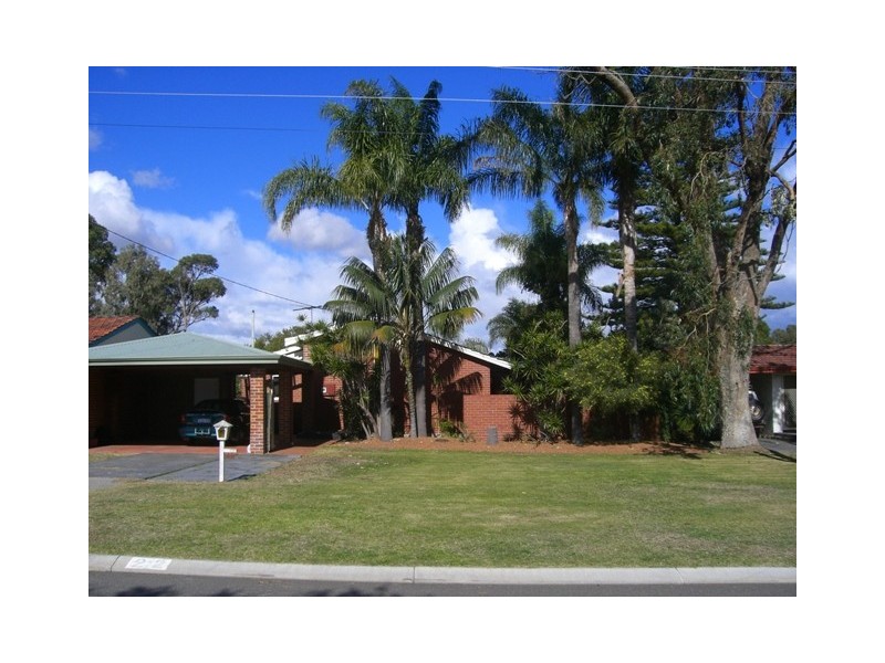 22 Hendon way, Hamersley WA 6022