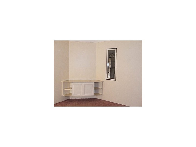 12 Balladong Loop, Carramar WA 6031