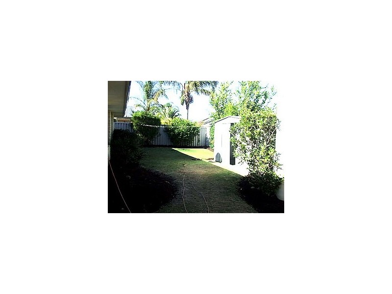 12 Balladong Loop, Carramar WA 6031
