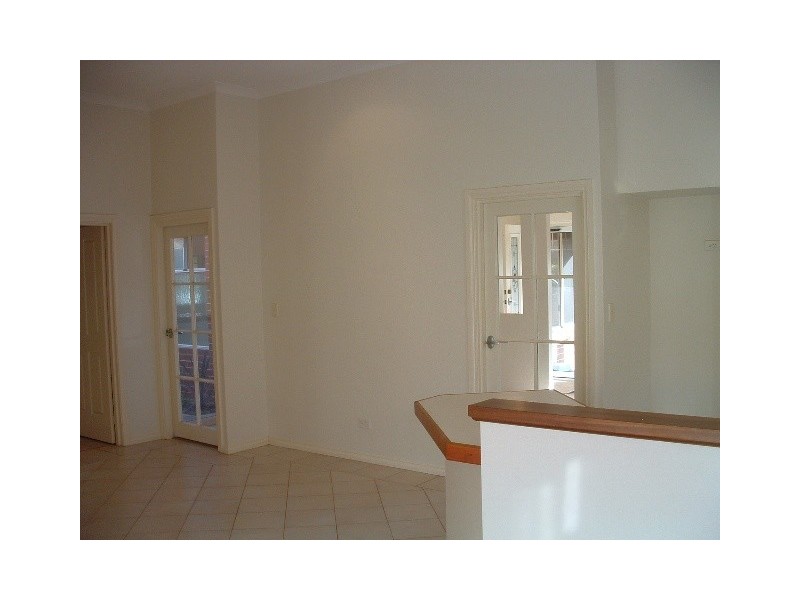 8 Mayena Retreat, Hillarys WA 6025