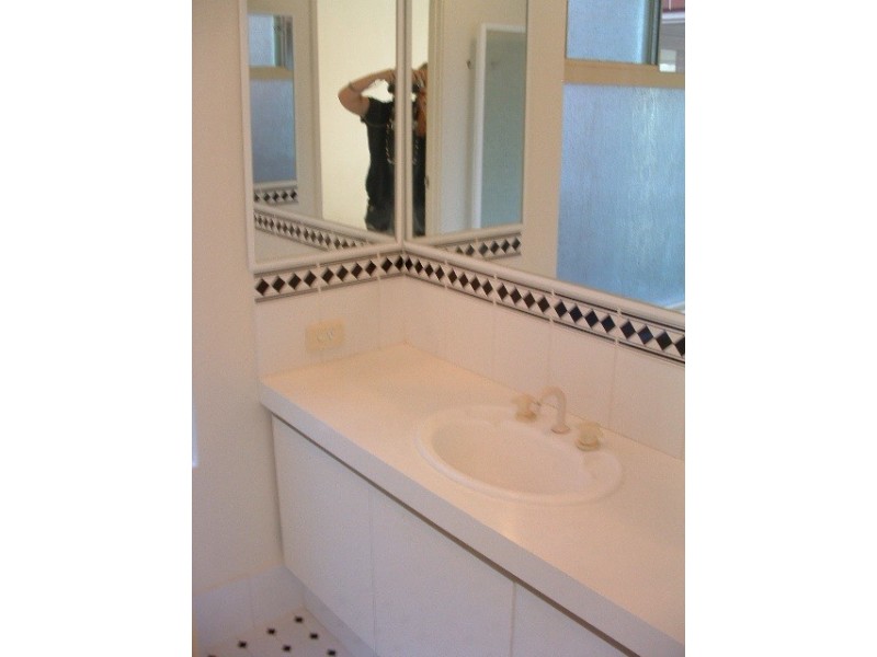 8 Mayena Retreat, Hillarys WA 6025