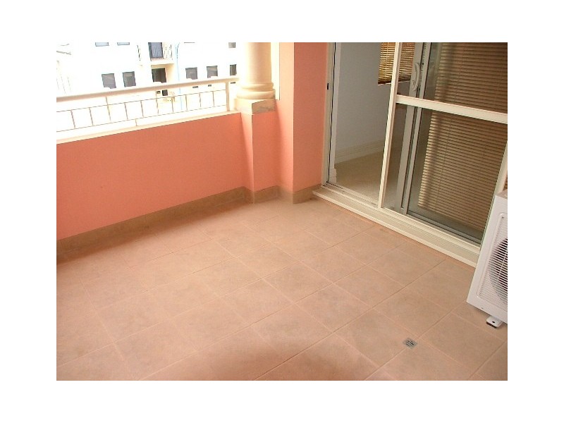 11/42 Grand Boulevard, Joondalup WA 6027