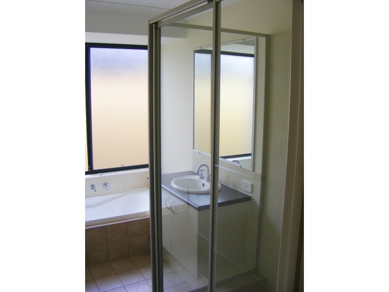 20 Vermont Approach, Hocking WA 6065