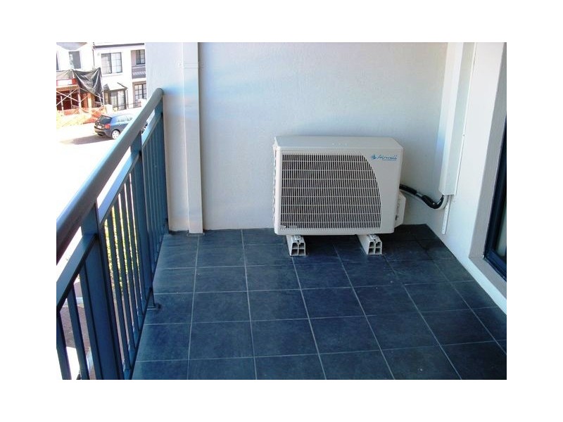 4/22 Grand Boulevard, Joondalup WA 6027