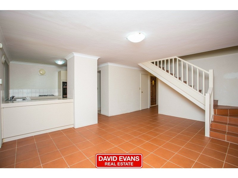 12/91 Dampier Avenue, Mullaloo WA 6027