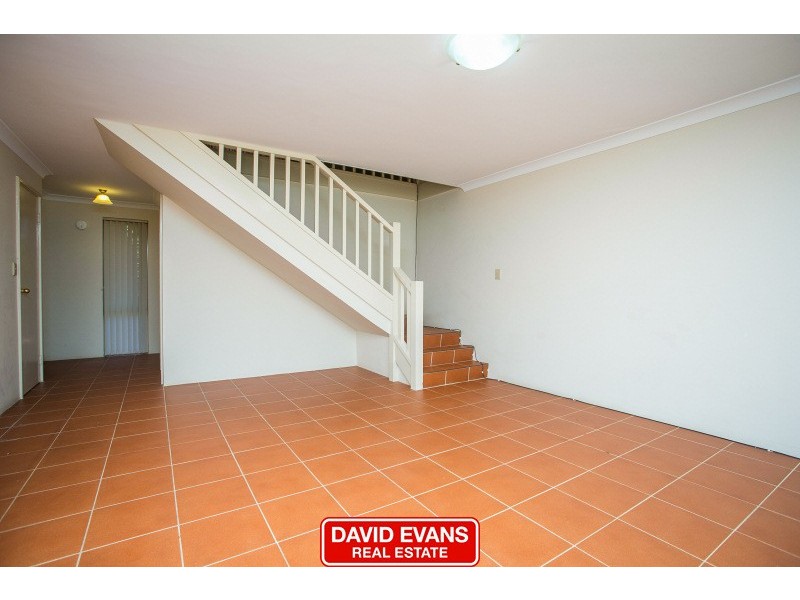 12/91 Dampier Avenue, Mullaloo WA 6027