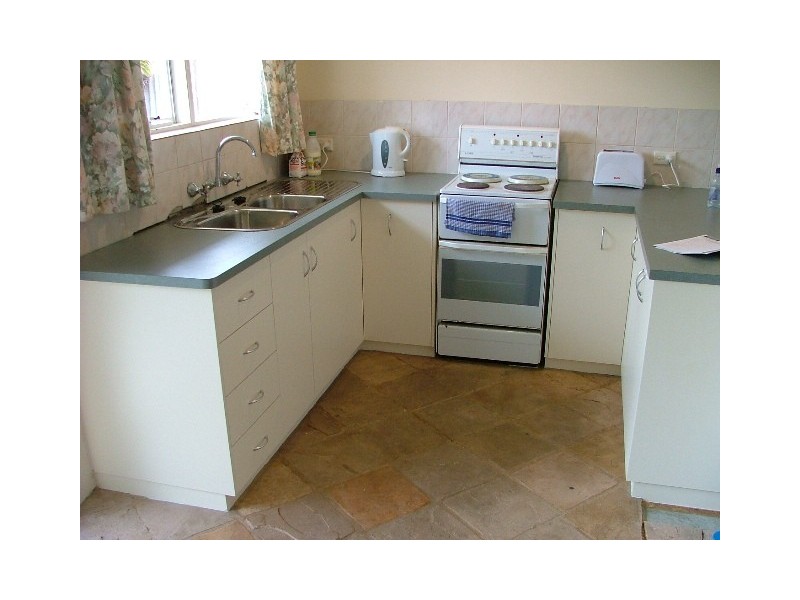 52 Cook Avenue, Hillarys WA 6025