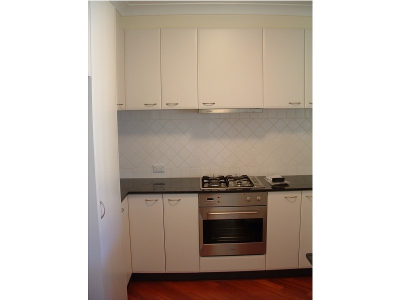 13/2 Plaistow Street, Joondalup WA 6027