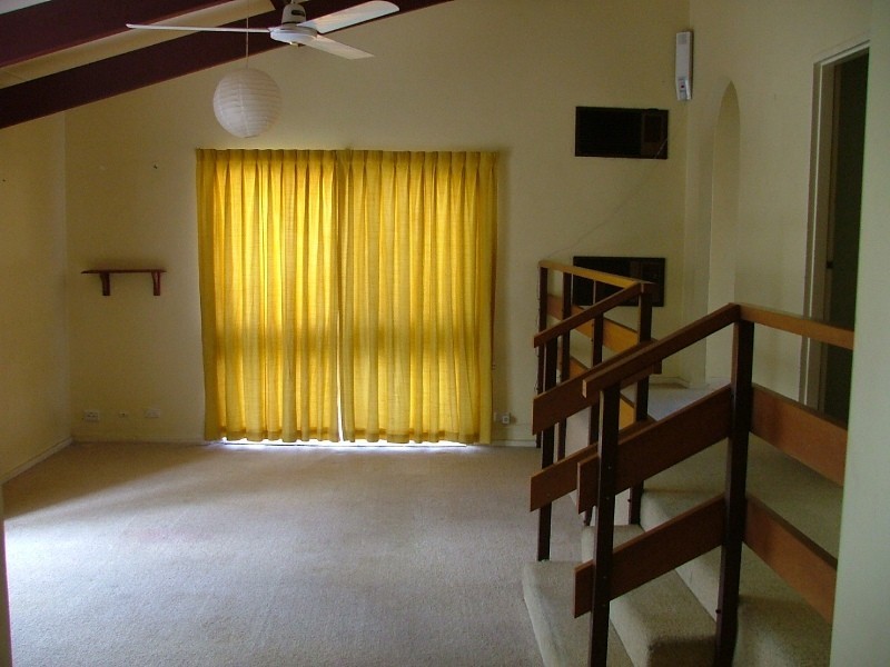 9 Mudalla Place, Wanneroo WA 6065