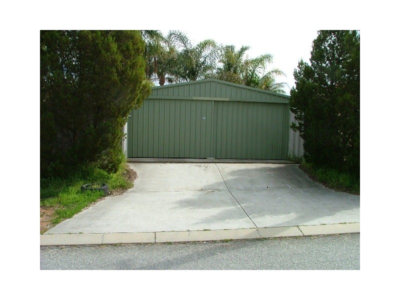 47 GREENFIELDS CIRCLE, Hocking WA 6065