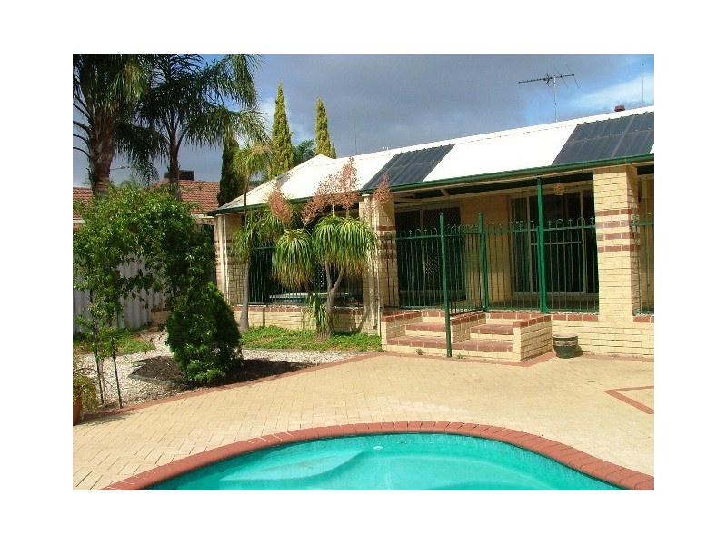 11 Esther Loop, Wanneroo WA 6065