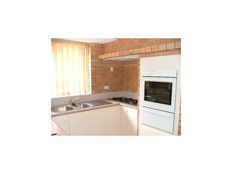 47 Greenfields Circle, Hocking WA 6065